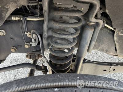 2016 Ford Super Duty F-550 Cab Chassis XL Regular Cab DRW - zdjęcie 38 z 44 - miniatura