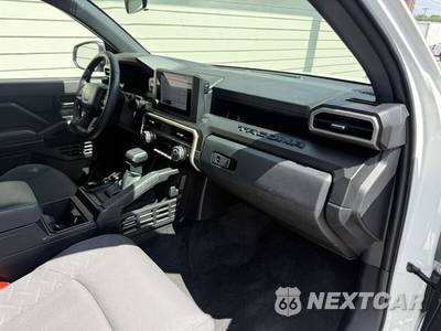 2025 Toyota Tacoma SR Regular Cab Long Bed - zdjęcie 13 z 29 - miniatura
