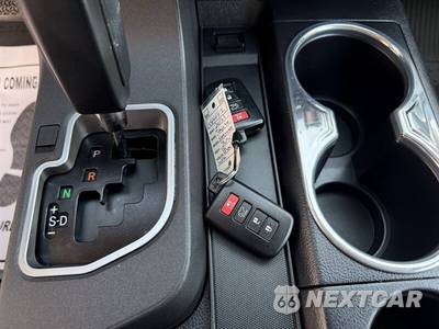 2021 Toyota Sequoia Limited - zdjęcie 20 z 44 - miniatura