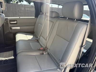 2021 Toyota Sequoia Limited - zdjęcie 22 z 44 - miniatura
