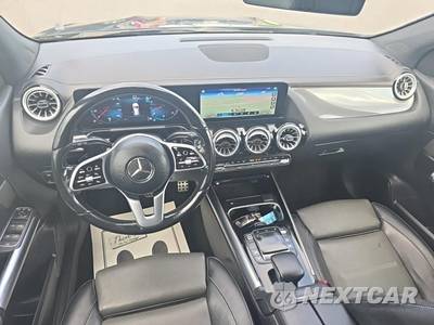 2023 Mercedes-Benz GLA 250 4MATIC - zdjęcie 8 z 18 - miniatura