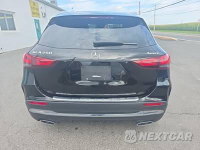 2023 Mercedes-Benz GLA 250 4MATIC - zdjęcie 5 z 18 - miniatura
