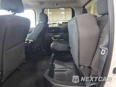 2022 Toyota Tundra SR5 Crew Cab Short Bed - zdjęcie 13 z 49 - miniatura