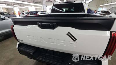 2022 Toyota Tundra SR5 Crew Cab Short Bed - zdjęcie 41 z 49 - miniatura