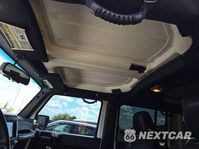 2015 Jeep Wrangler Unlimited Freedom Edition - zdjęcie 14 z 27 - miniatura