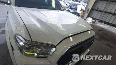 2022 Toyota Tacoma SR5 Crew Cab Medium Bed - zdjęcie 20 z 24 - miniatura