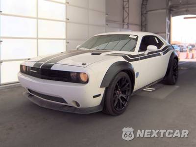 2014 Dodge Challenger SXT - zdjęcie 1 z 46 - miniatura