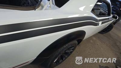2014 Dodge Challenger SXT - zdjęcie 28 z 46 - miniatura
