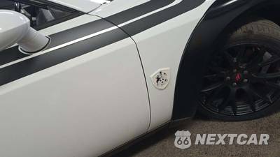 2014 Dodge Challenger SXT - zdjęcie 31 z 46 - miniatura