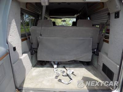 2010 Ford E-150 Recreational Van 138.0" WB - zdjęcie 19 z 28 - miniatura