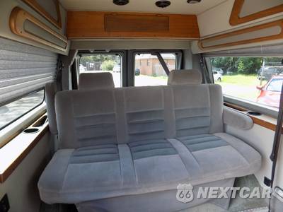 2010 Ford E-150 Recreational Van 138.0" WB - zdjęcie 24 z 28 - miniatura