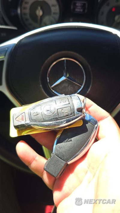 2013 Mercedes-Benz SL 550 - zdjęcie 23 z 27 - miniatura