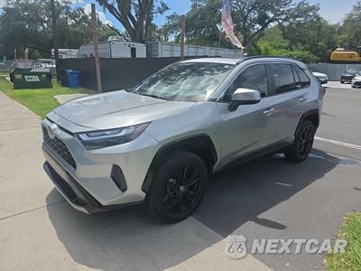 2023 Toyota RAV4 Hybrid SE - zdjęcie 1 z 21 - miniatura