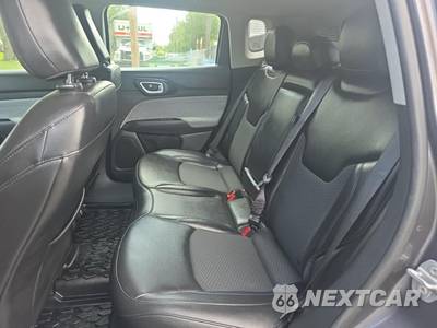 2022 Jeep Compass Latitude - zdjęcie 16 z 21 - miniatura