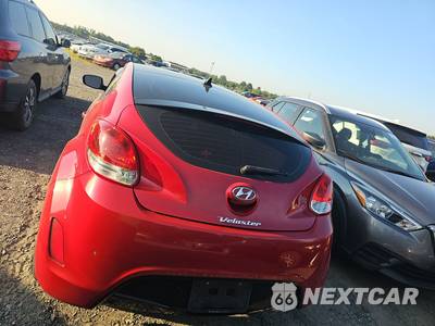 2013 Hyundai Veloster w/Black Interior - zdjęcie 5 z 19 - miniatura