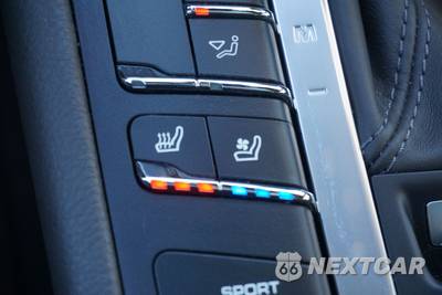 2018 Porsche Macan - zdjęcie 38 z 71 - miniatura
