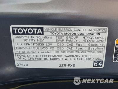 2017 Toyota Prius v Three - zdjęcie 20 z 22 - miniatura