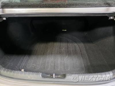 2025 Hyundai Elantra Limited - zdjęcie 18 z 28 - miniatura