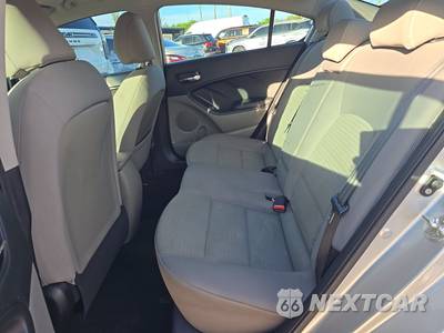 2015 Kia Forte LX Sedan - zdjęcie 13 z 18 - miniatura