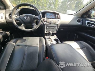 2017 Nissan Pathfinder SL - zdjęcie 11 z 26 - miniatura