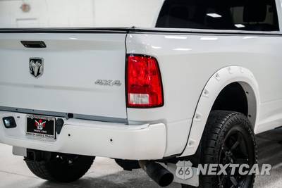 2016 Ram 2500 Tradesman Crew Cab Long Bed - zdjęcie 24 z 50 - miniatura