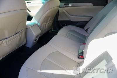 2015 Hyundai Sonata SE - zdjęcie 19 z 39 - miniatura