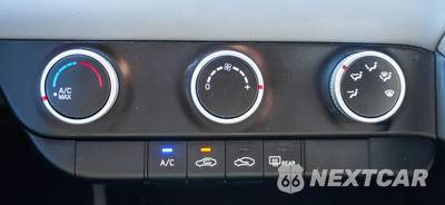 2024 Hyundai Elantra SE - zdjęcie 27 z 39 - miniatura