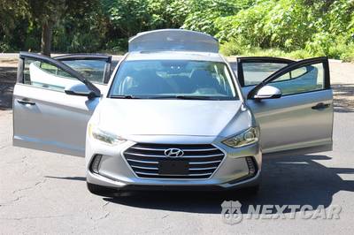 2017 Hyundai Elantra Value Edition Sedan - zdjęcie 18 z 48 - miniatura