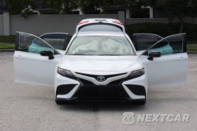 2021 Toyota Camry SE - zdjęcie 18 z 48 - miniatura