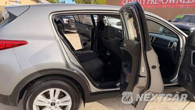 2019 Kia Sportage LX - zdjęcie 13 z 24 - miniatura