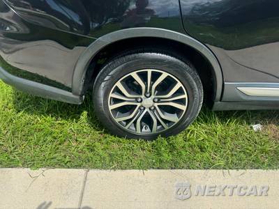 2017 Mitsubishi Outlander SE - zdjęcie 18 z 37 - miniatura
