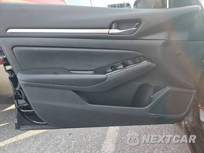 2024 Nissan Altima SL - zdjęcie 15 z 34 - miniatura