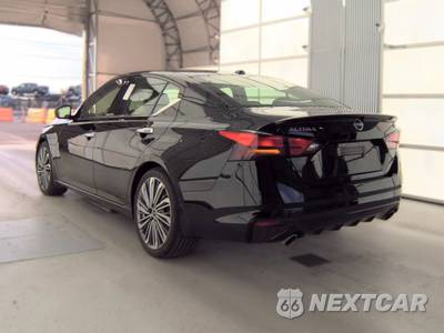 2024 Nissan Altima SL - zdjęcie 8 z 34 - miniatura