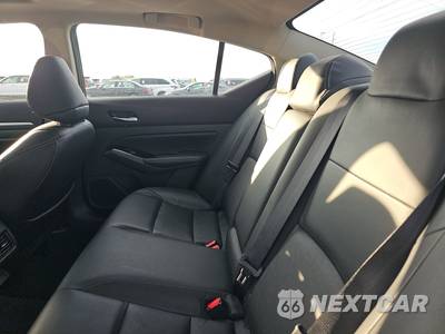 2024 Nissan Altima SL - zdjęcie 19 z 34 - miniatura