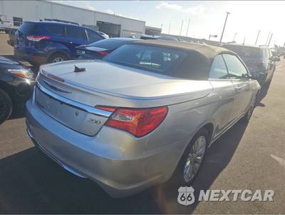 2012 Chrysler 200 Limited Convertible - zdjęcie 2 z 12 - miniatura