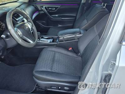 2016 Nissan Altima 2.5 SV - zdjęcie 10 z 16 - miniatura