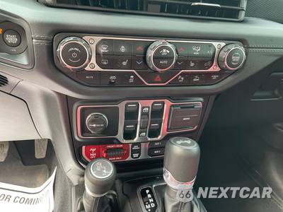 2024 Jeep Wrangler 4 Door Rubicon 392 - zdjęcie 18 z 31 - miniatura