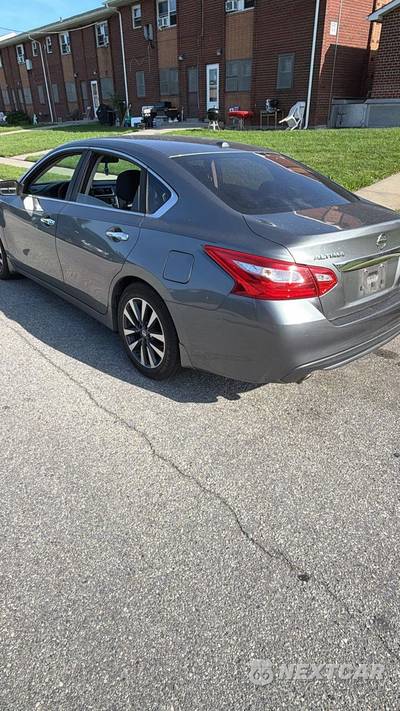 2016 Nissan Altima 2.5 SV - zdjęcie 3 z 18 - miniatura