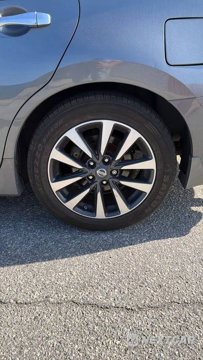 2016 Nissan Altima 2.5 SV - zdjęcie 9 z 18 - miniatura