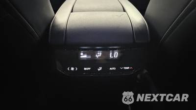 2025 Toyota Highlander XSE - zdjęcie 31 z 34 - miniatura