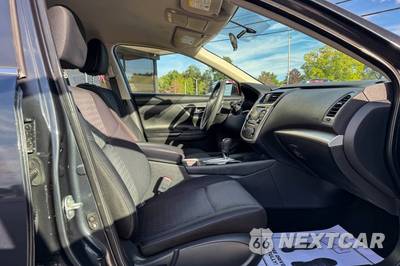 2018 Nissan Altima 2.5 S - zdjęcie 10 z 37 - miniatura