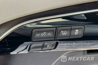 2019 Toyota Prius LE - zdjęcie 21 z 39 - miniatura