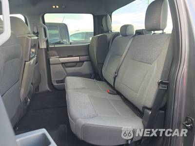 2025 Ford F-150 XLT Crew Cab Short Bed - zdjęcie 13 z 22 - miniatura