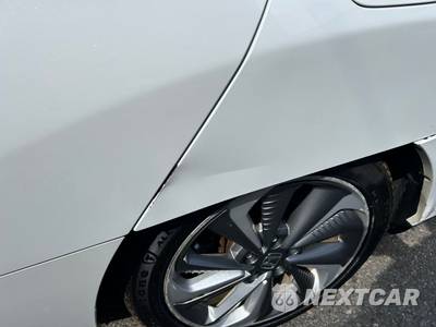 2018 Honda Clarity Plug-In Hybrid Touring - zdjęcie 10 z 58 - miniatura