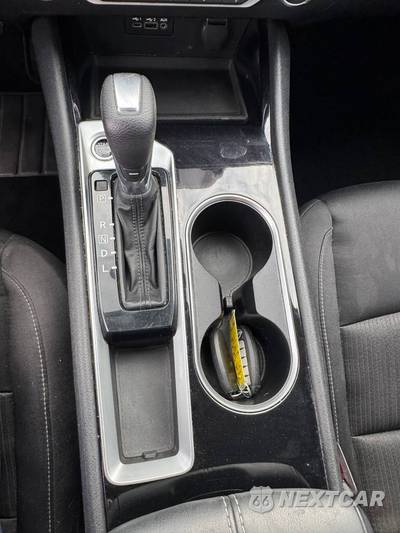 2021 Nissan Altima SV - zdjęcie 11 z 30 - miniatura