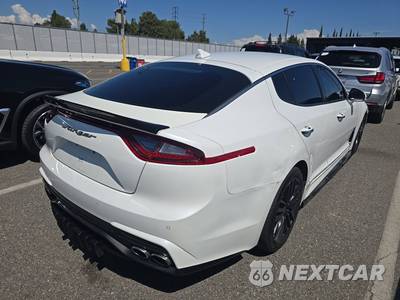 2018 Kia Stinger - zdjęcie 4 z 40 - miniatura