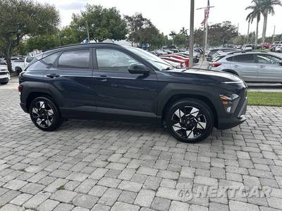 2025 Hyundai Kona SEL - zdjęcie 16 z 38 - miniatura