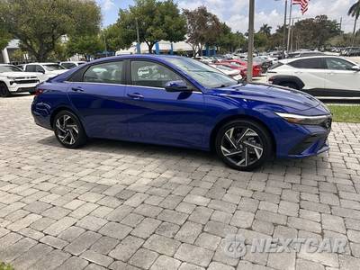 2025 Hyundai Elantra Hybrid Limited - zdjęcie 16 z 40 - miniatura