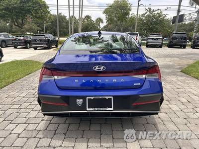 2025 Hyundai Elantra Hybrid Limited - zdjęcie 37 z 40 - miniatura