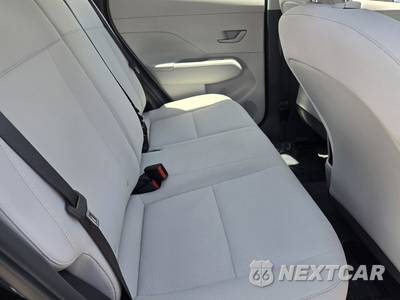 2026 Hyundai Kona SE - zdjęcie 16 z 29 - miniatura